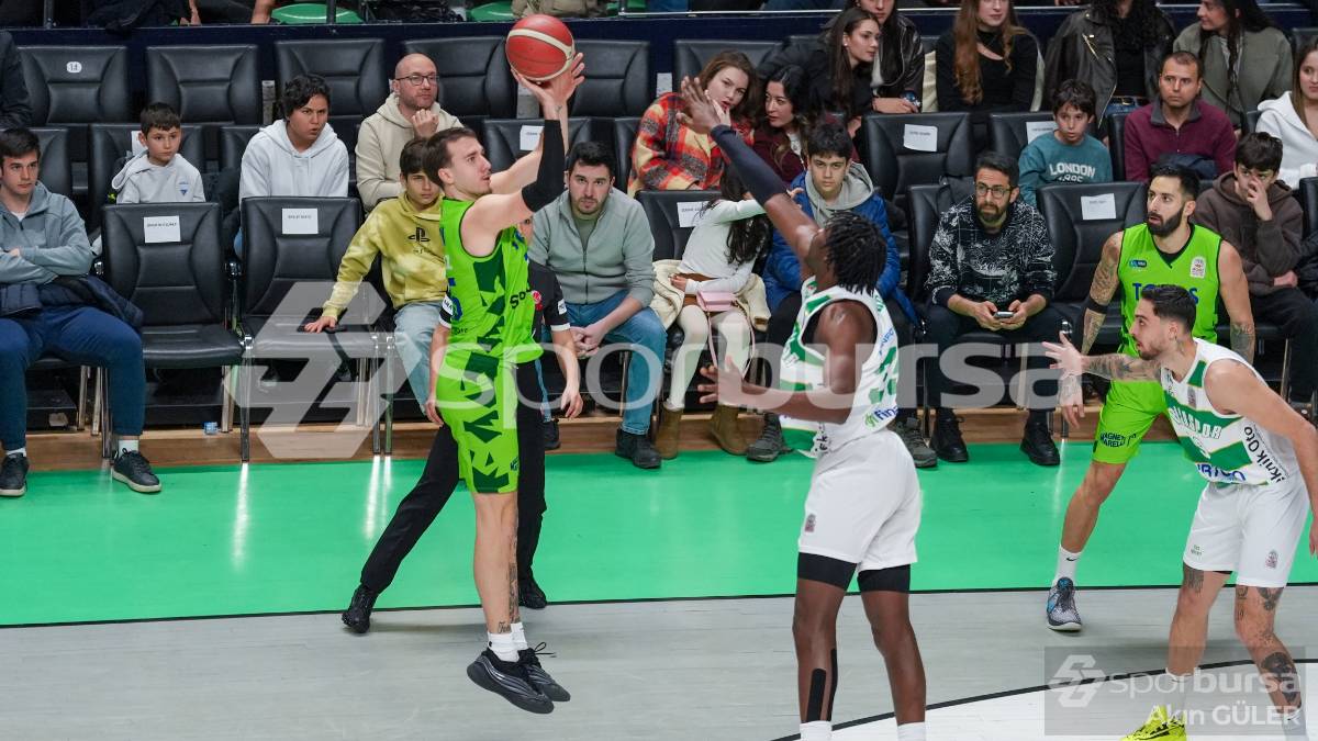 BURSASPOR - TOFAŞ BASKETBOL MAÇ FOTOĞRAFLARI