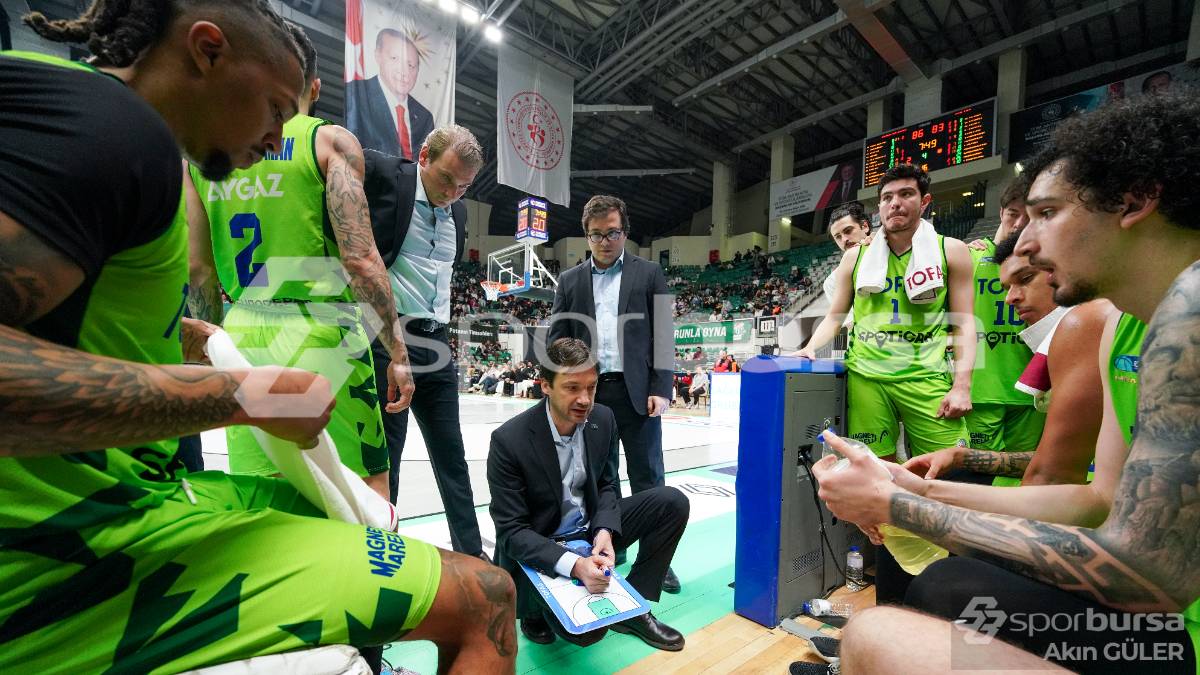 BURSASPOR - TOFAŞ BASKETBOL MAÇ FOTOĞRAFLARI