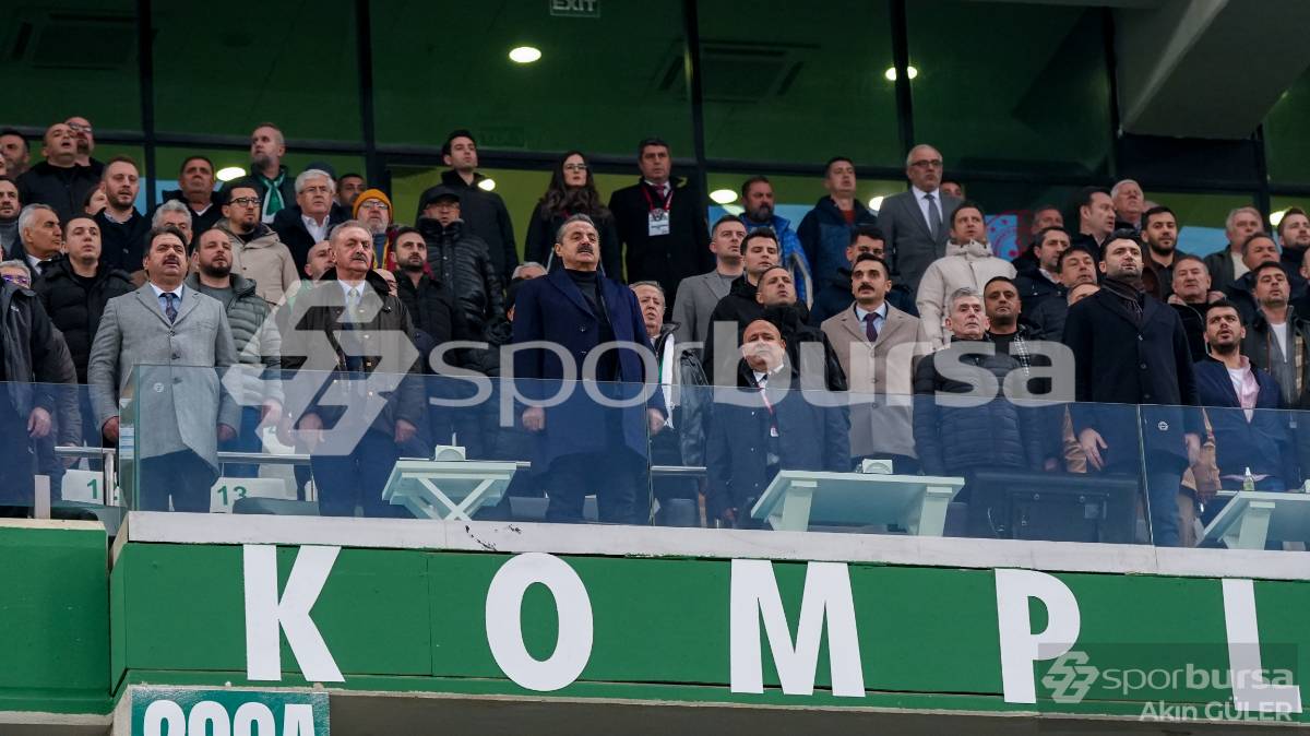 BURSASPOR - GÜZİDE GEBZESPOR MAÇ FOTOĞRAFLARI