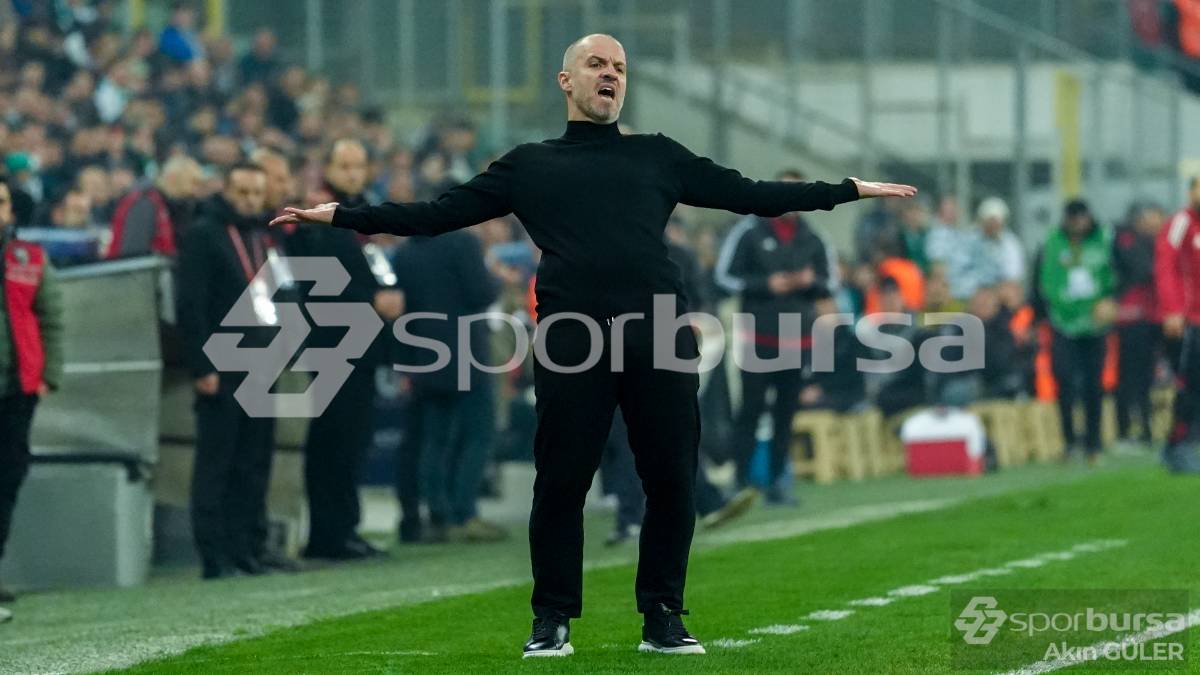 BURSASPOR - GÜZİDE GEBZESPOR MAÇ FOTOĞRAFLARI