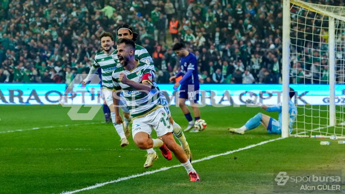 BURSASPOR - GÜZİDE GEBZESPOR MAÇ FOTOĞRAFLARI