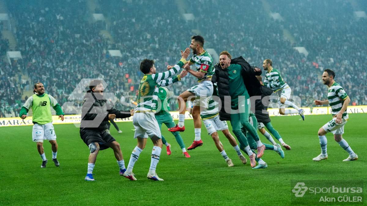 BURSASPOR - GÜZİDE GEBZESPOR MAÇ FOTOĞRAFLARI