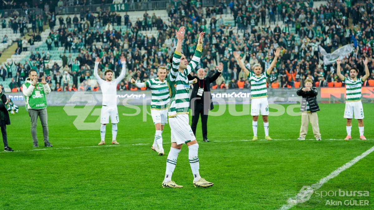 BURSASPOR - GÜZİDE GEBZESPOR MAÇ FOTOĞRAFLARI