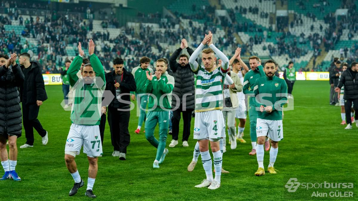 BURSASPOR - GÜZİDE GEBZESPOR MAÇ FOTOĞRAFLARI