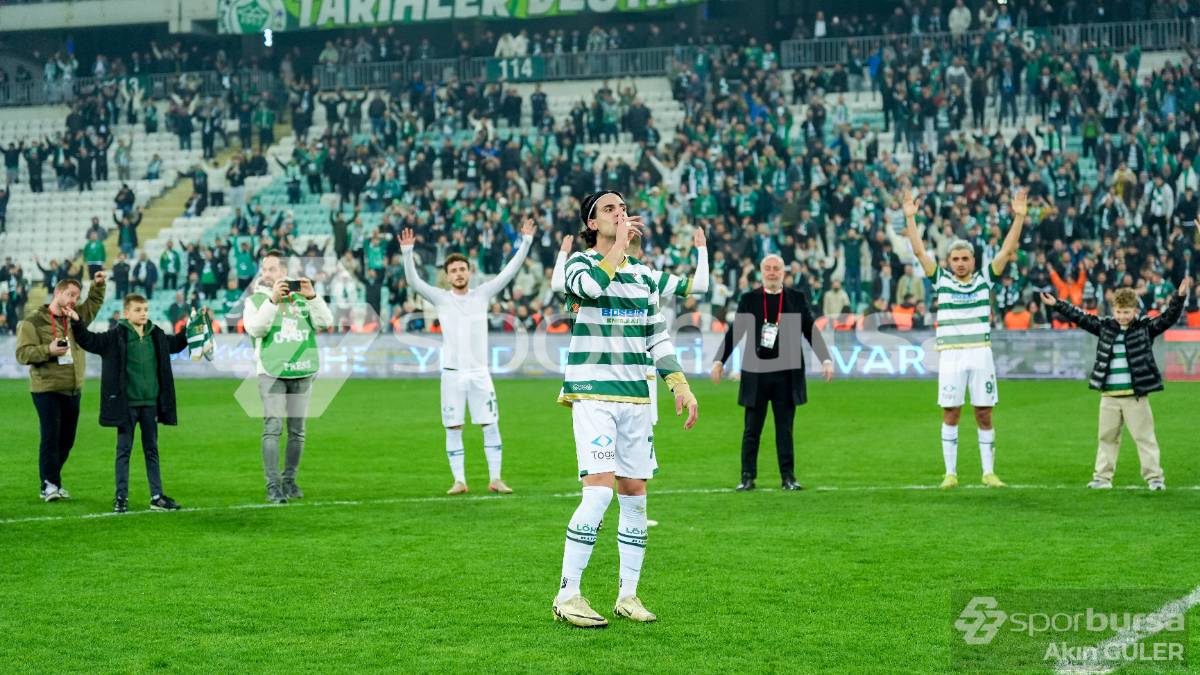 BURSASPOR - GÜZİDE GEBZESPOR MAÇ FOTOĞRAFLARI