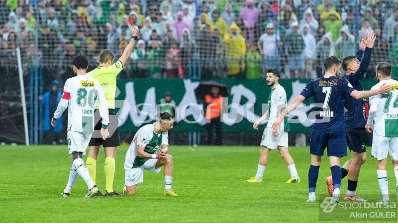 Bursaspor'da Eyüp Akcan ve Barış Gök yok!