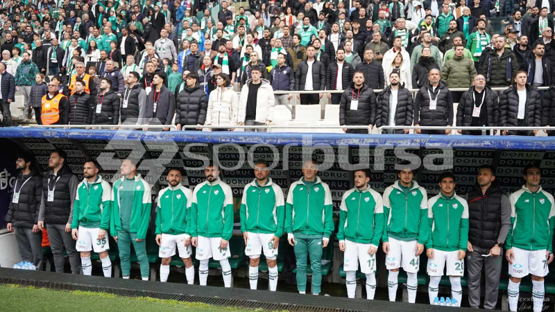 Bursaspor'da görev bekleyen isimler!