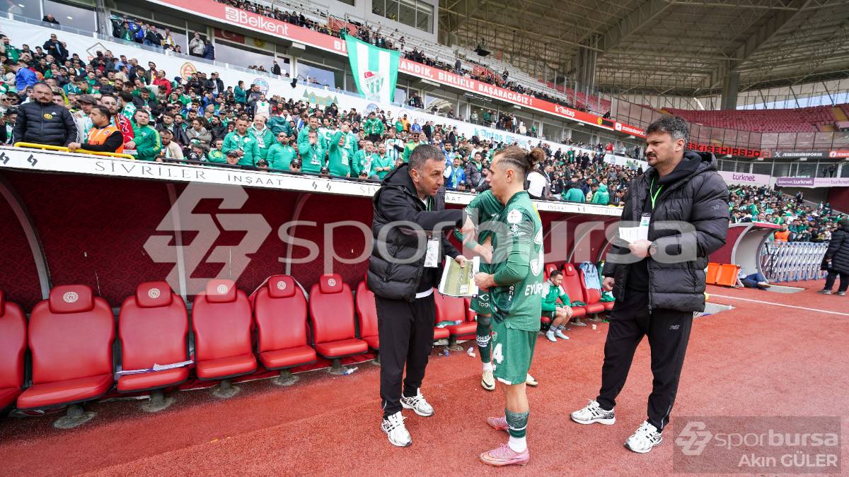 ANKARA DEMİRSPOR - BURSASPOR MAÇ FOTOĞRAFLARI