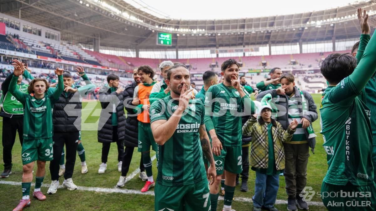 ANKARA DEMİRSPOR - BURSASPOR MAÇ FOTOĞRAFLARI