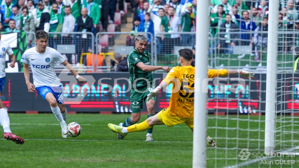 ANKARA DEMİRSPOR - BURSASPOR MAÇ FOTOĞRAFLARI