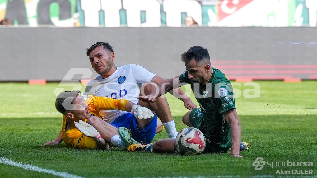 ANKARA DEMİRSPOR - BURSASPOR MAÇ FOTOĞRAFLARI
