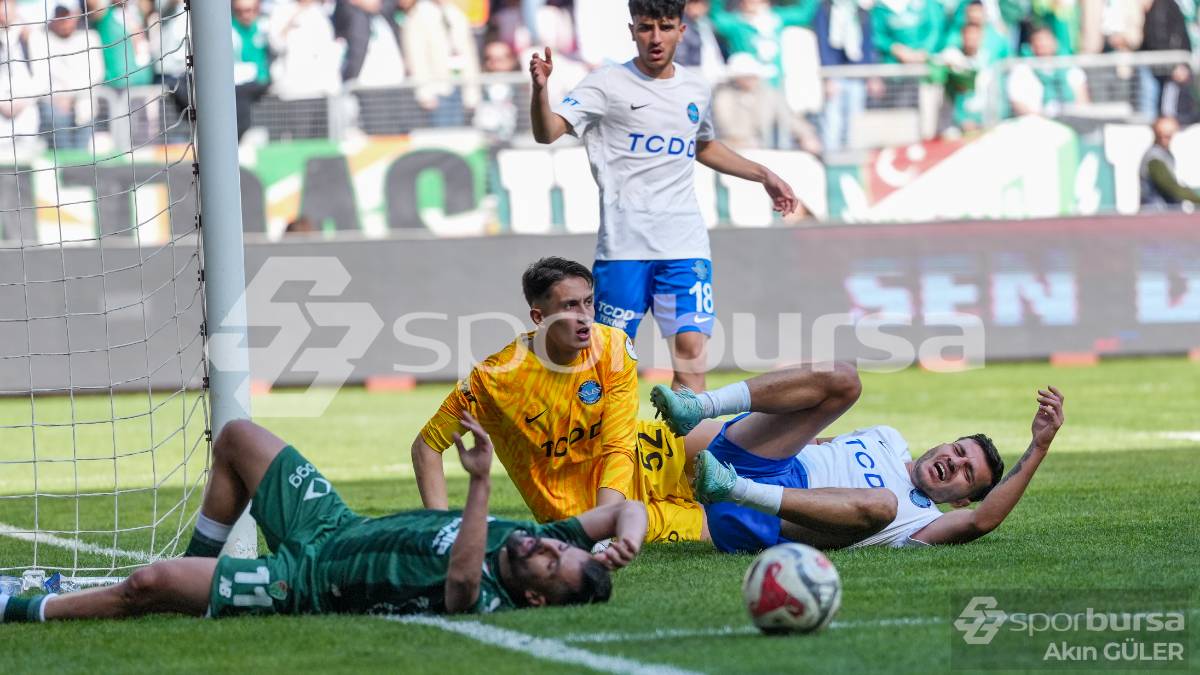 ANKARA DEMİRSPOR - BURSASPOR MAÇ FOTOĞRAFLARI