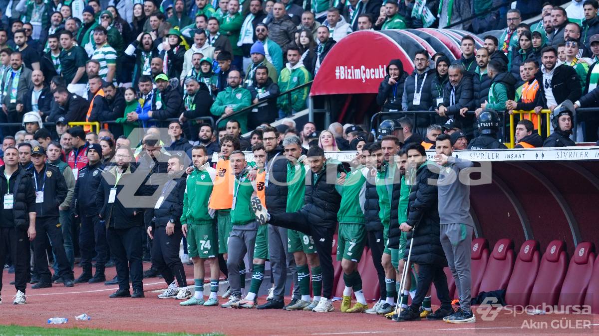 ANKARA DEMİRSPOR - BURSASPOR MAÇ FOTOĞRAFLARI