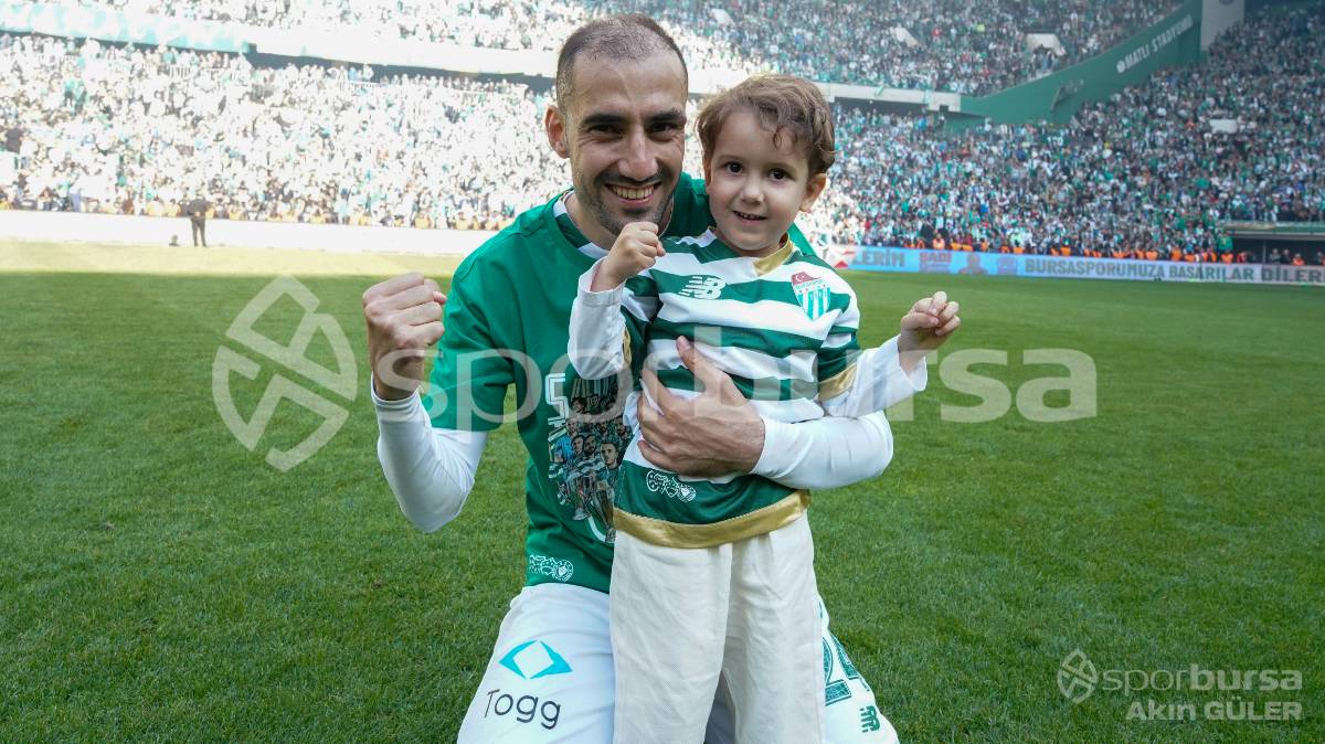 BURSASPOR - SOMASPOR MAÇI VE ŞAMPİYONLUK KUTLAMALARI FOTO GALERİ