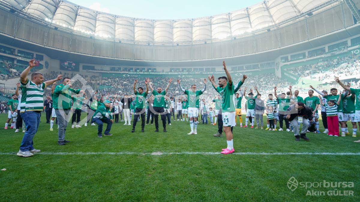 BURSASPOR - SOMASPOR MAÇI VE ŞAMPİYONLUK KUTLAMALARI FOTO GALERİ