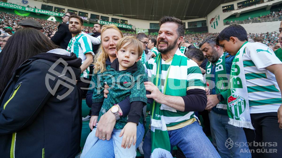 BURSASPOR - SOMASPOR MAÇI VE ŞAMPİYONLUK KUTLAMALARI FOTO GALERİ