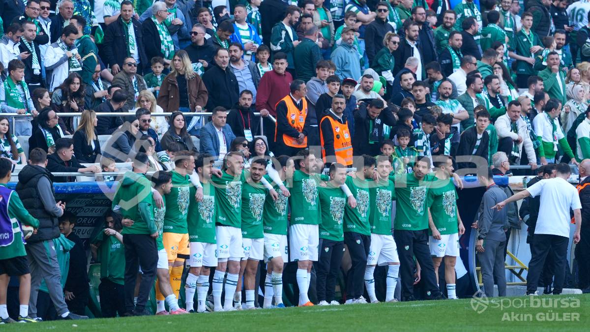BURSASPOR - SOMASPOR MAÇI VE ŞAMPİYONLUK KUTLAMALARI FOTO GALERİ