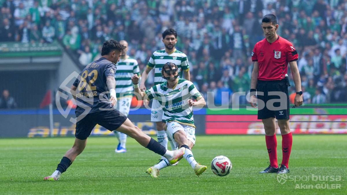 BURSASPOR - SOMASPOR MAÇI VE ŞAMPİYONLUK KUTLAMALARI FOTO GALERİ
