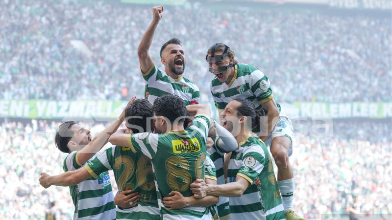 BURSASPOR ŞAMPİYON! DÜĞÜNÜMÜZ VAR DOSTLAR