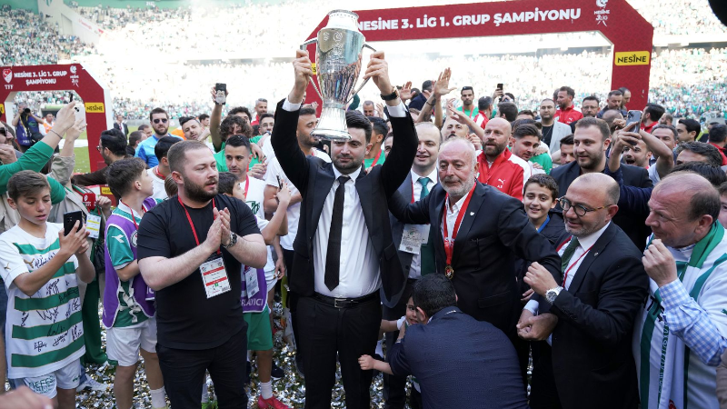 Bursaspor taraftarı kupa törenini nasıl izleyecek?