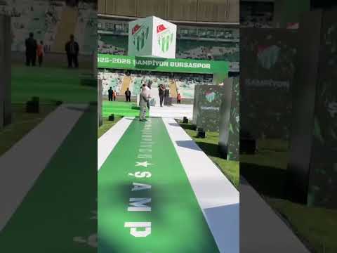 Şampiyon kupasına kavuşuyor. Statta son hazırlıklar, Mustafa Er ve Oğuzhan Kutlucan... #Bursaspor