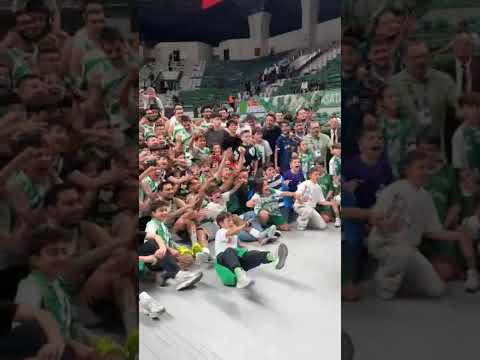 Ve galibiyet pozu! 📢🐊 #sporbursatr #bursaspor #bursasporbasketbol