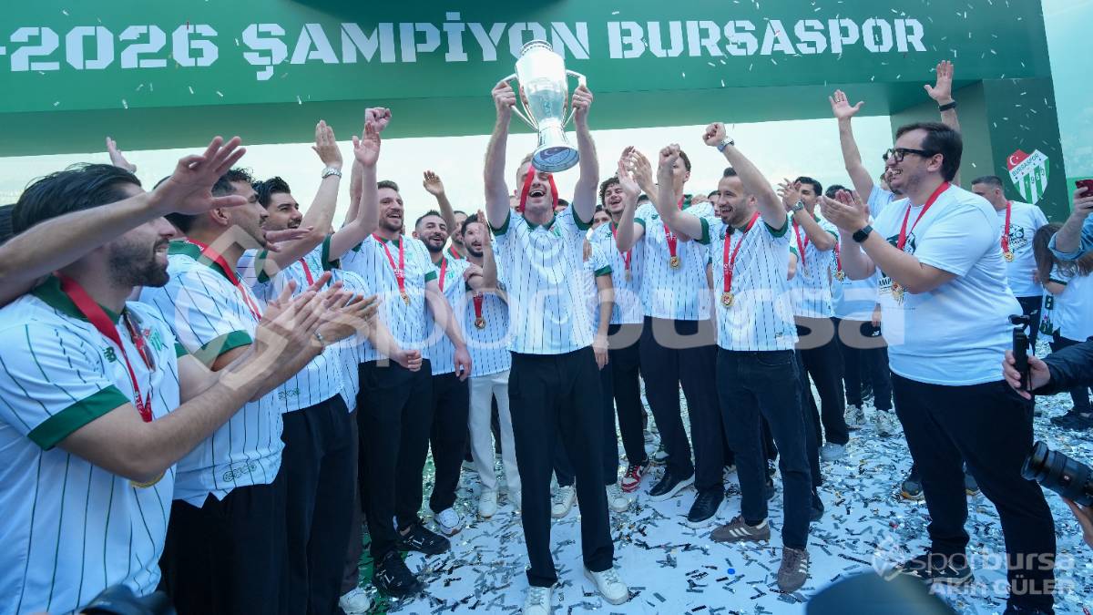 BURSASPOR ŞAMPİYONLUK KUTLAMASI FOTOĞRAFLARI
