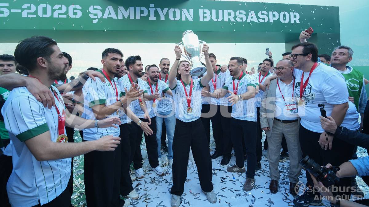 BURSASPOR ŞAMPİYONLUK KUTLAMASI FOTOĞRAFLARI
