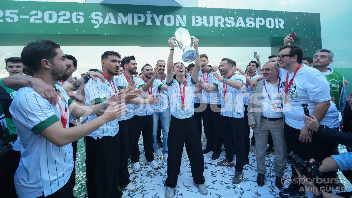 BURSASPOR ŞAMPİYONLUK KUTLAMASI FOTOĞRAFLARI