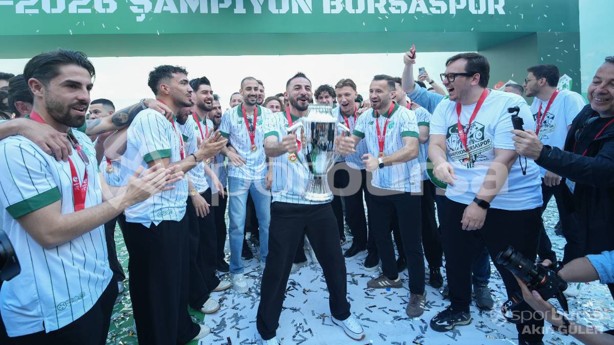 BURSASPOR ŞAMPİYONLUK KUTLAMASI FOTOĞRAFLARI