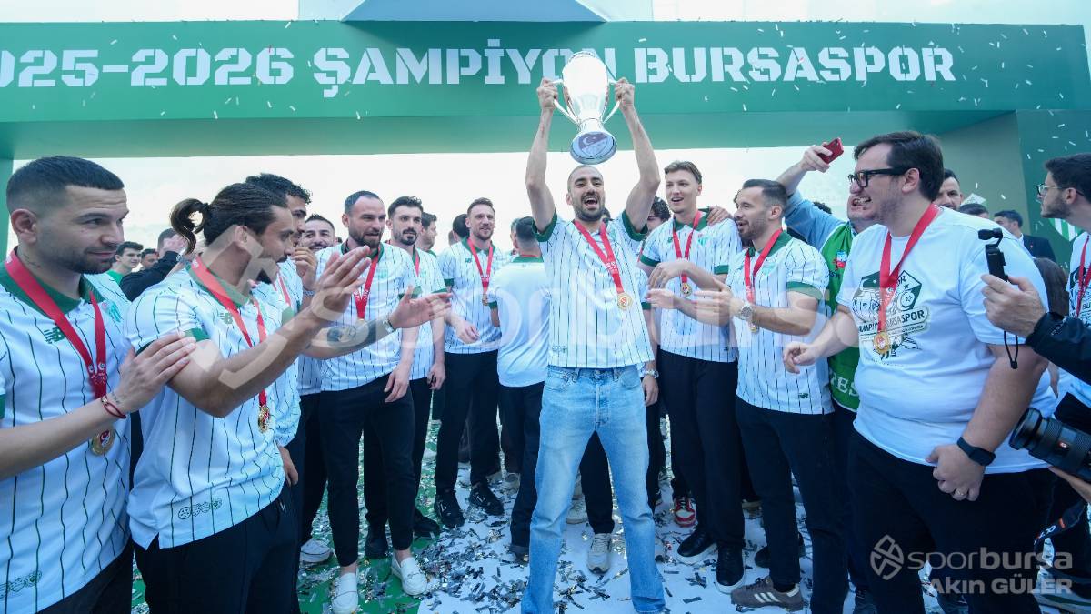 BURSASPOR ŞAMPİYONLUK KUTLAMASI FOTOĞRAFLARI