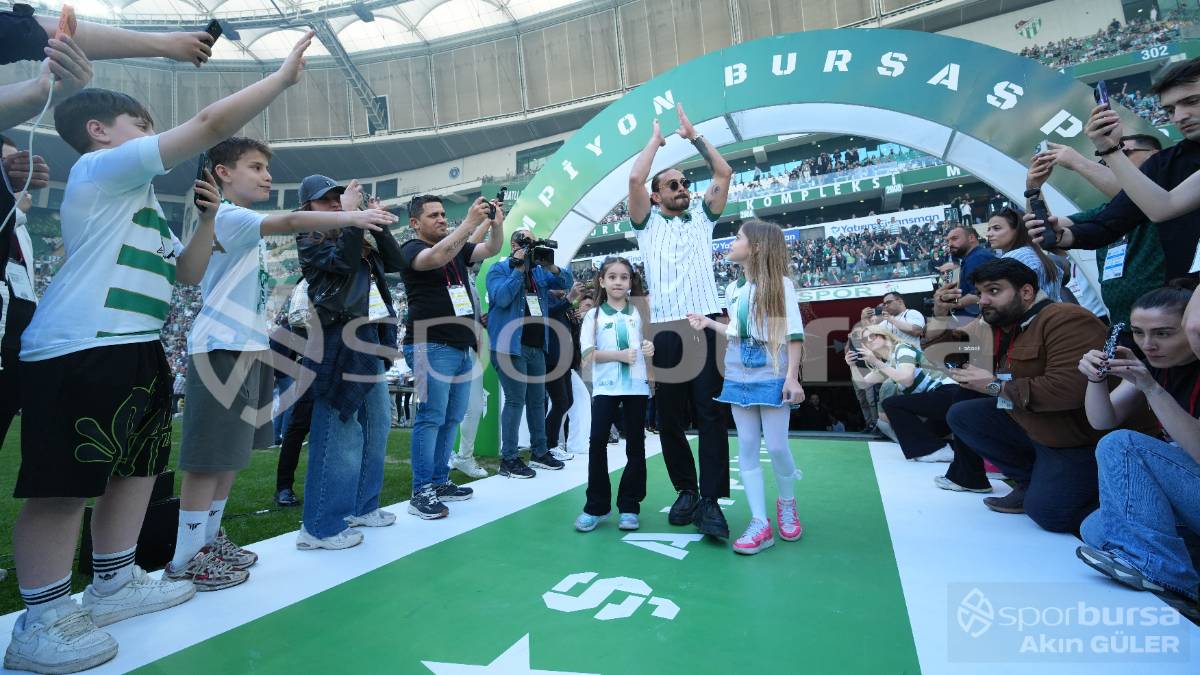 BURSASPOR ŞAMPİYONLUK KUTLAMASI FOTOĞRAFLARI
