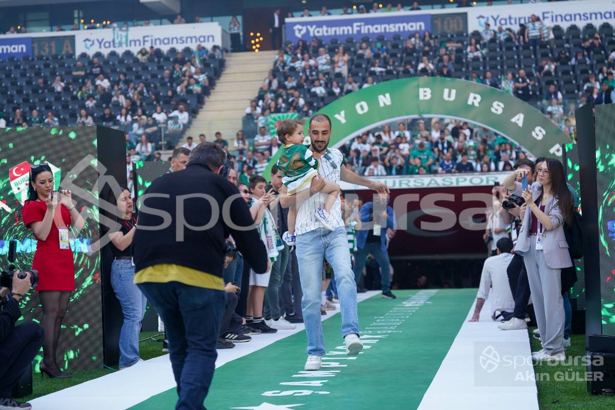 BURSASPOR ŞAMPİYONLUK KUTLAMASI FOTOĞRAFLARI