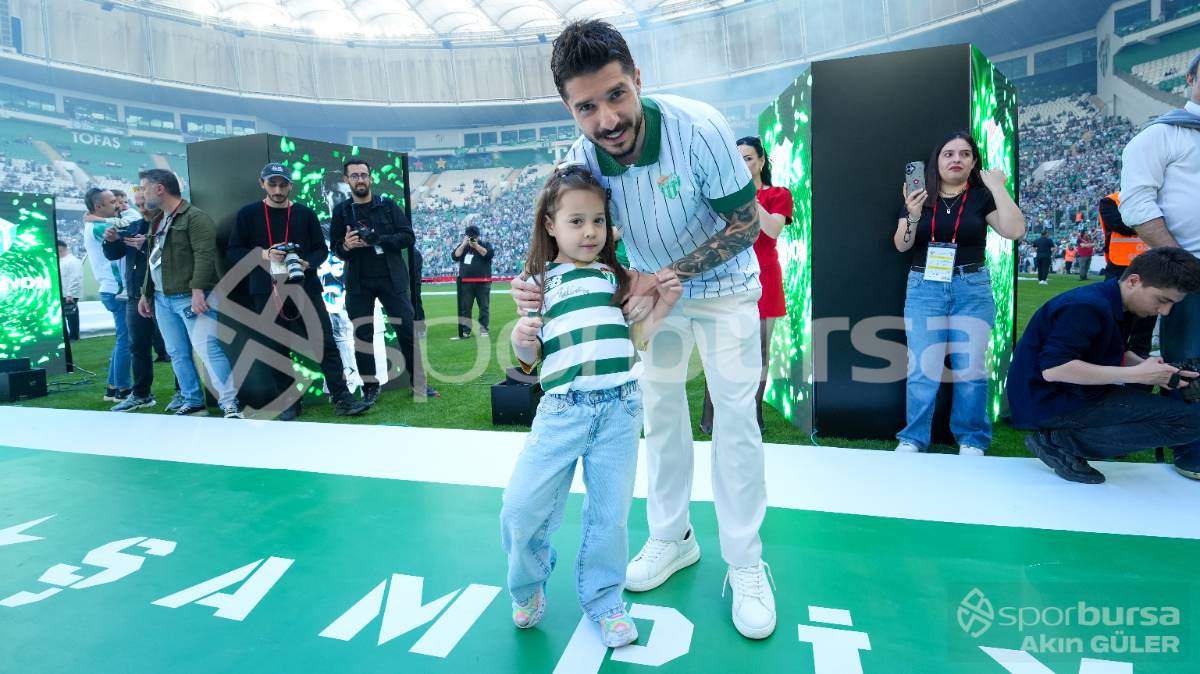 BURSASPOR ŞAMPİYONLUK KUTLAMASI FOTOĞRAFLARI