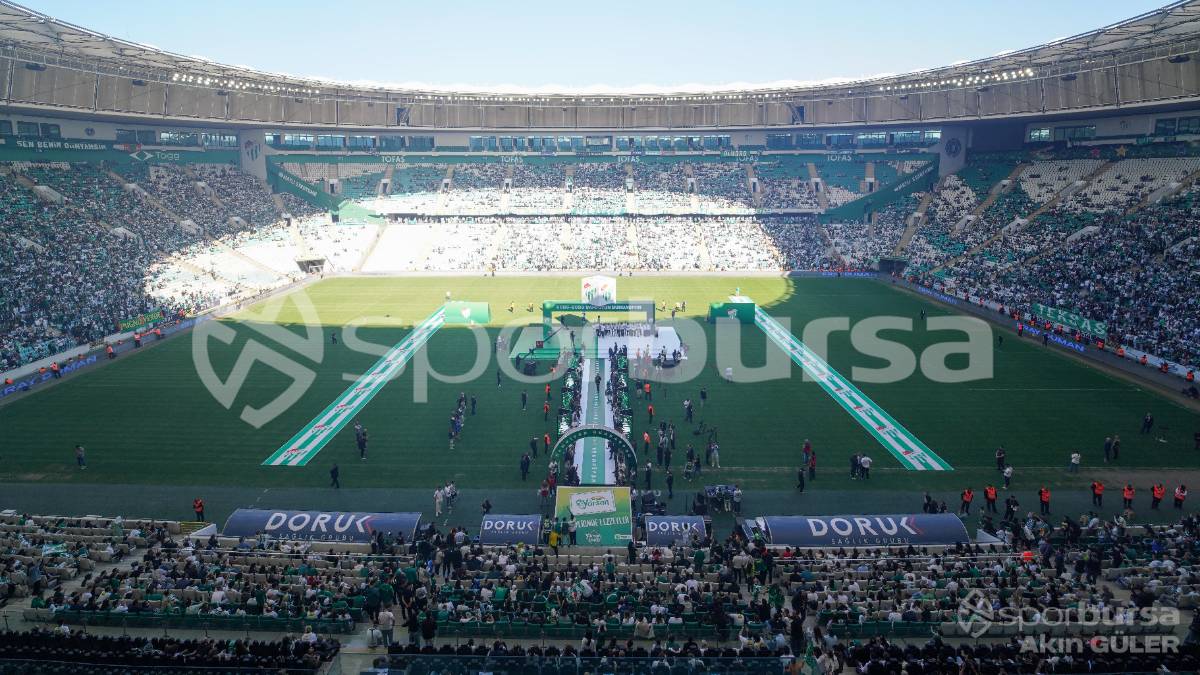 BURSASPOR ŞAMPİYONLUK KUTLAMASI FOTOĞRAFLARI