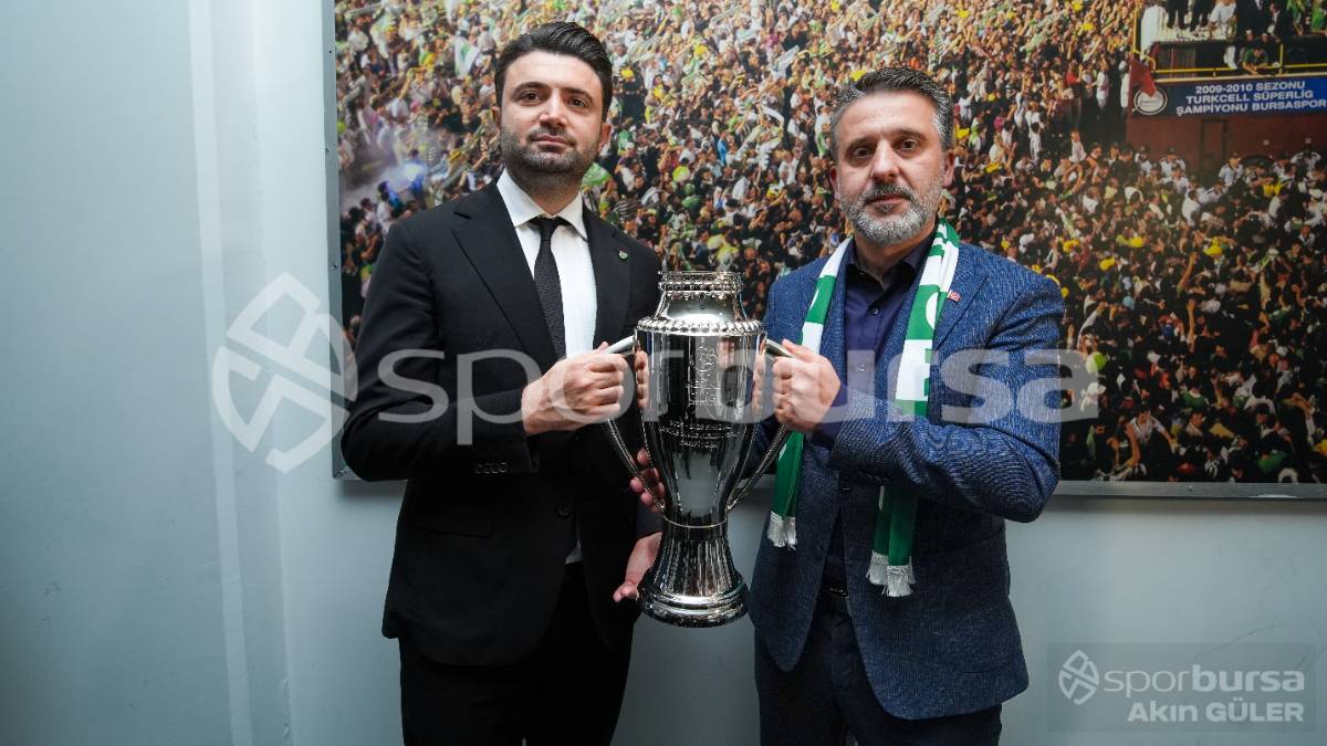 BURSASPOR ŞAMPİYONLUK KUTLAMASI FOTOĞRAFLARI