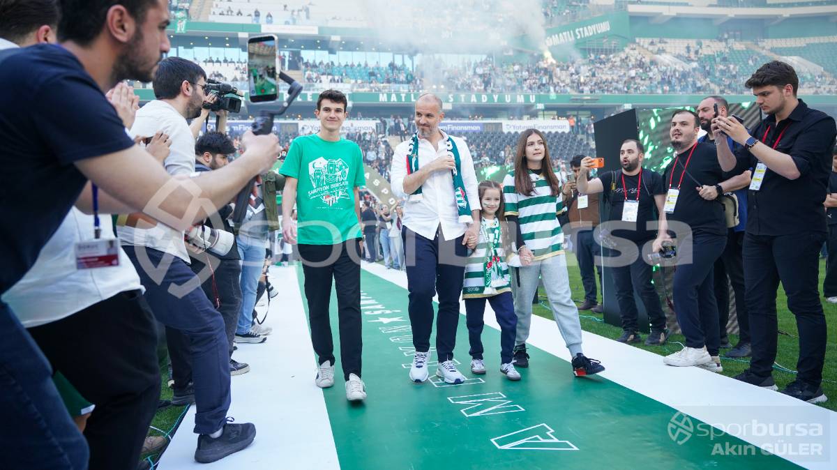 BURSASPOR ŞAMPİYONLUK KUTLAMASI FOTOĞRAFLARI