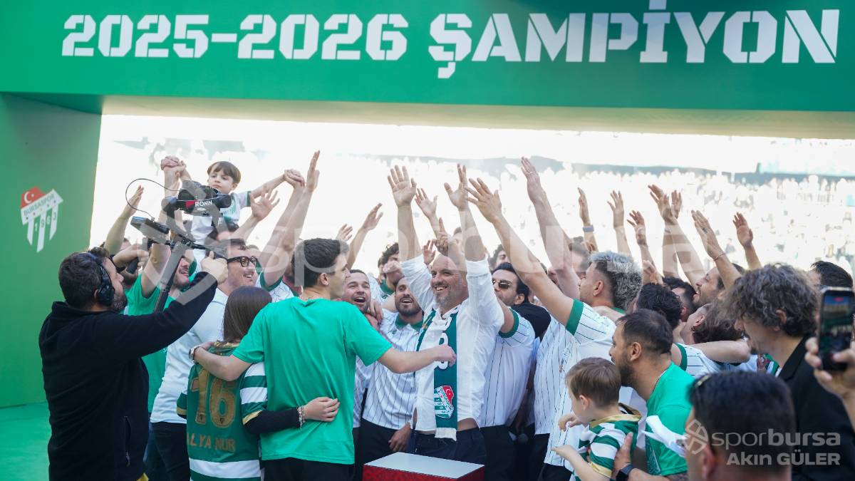 BURSASPOR ŞAMPİYONLUK KUTLAMASI FOTOĞRAFLARI