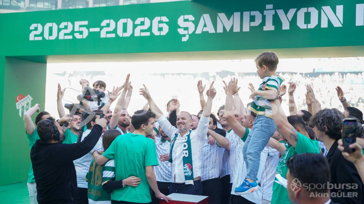 BURSASPOR ŞAMPİYONLUK KUTLAMASI FOTOĞRAFLARI
