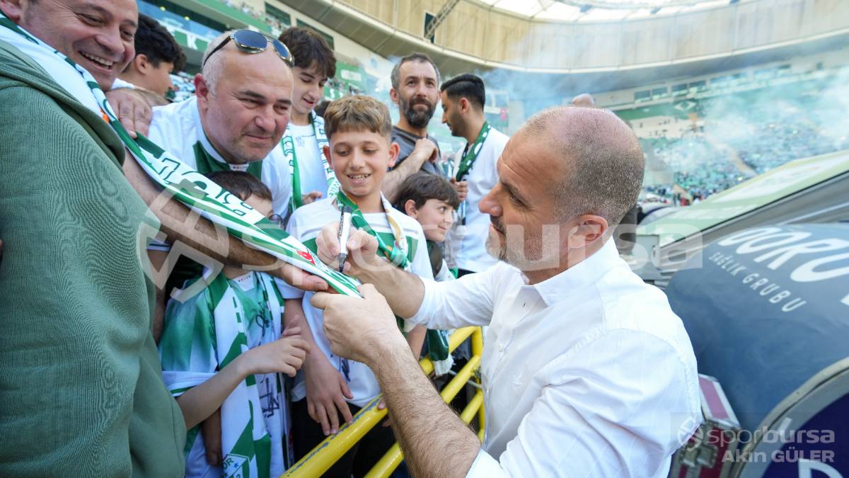 BURSASPOR ŞAMPİYONLUK KUTLAMASI FOTOĞRAFLARI