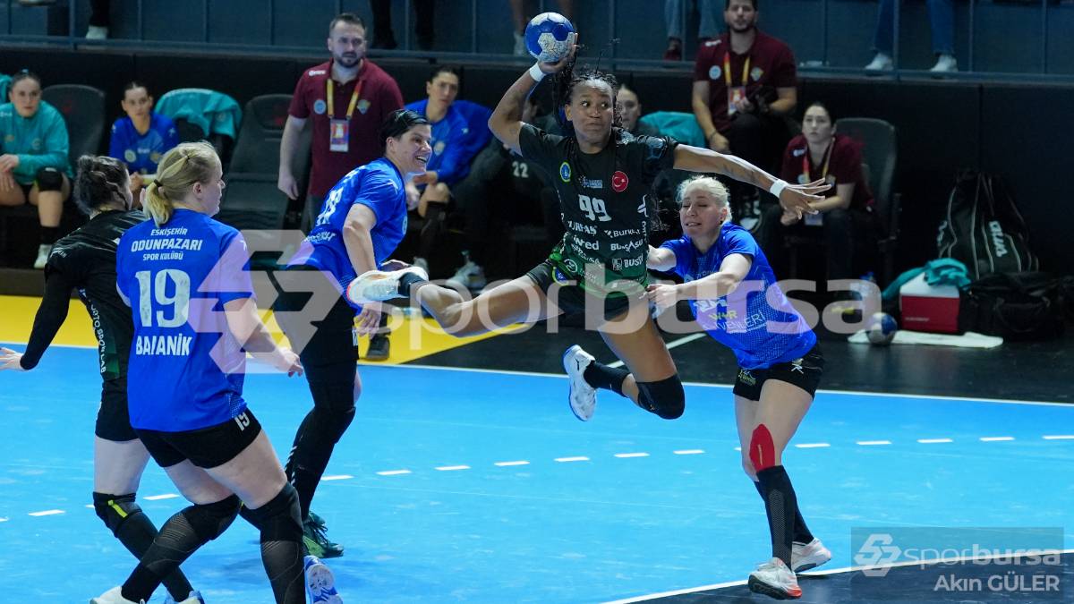 BURSA BÜYÜKŞEHİR BELEDİYESİ - ODUNPAZARI SK HENTBOL MAÇI FOTOĞRAFLARI