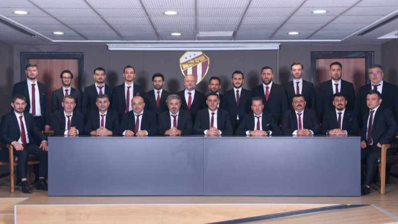 İnegölspor’da başkan güven tazeledi, yeni stat gündeme geldi