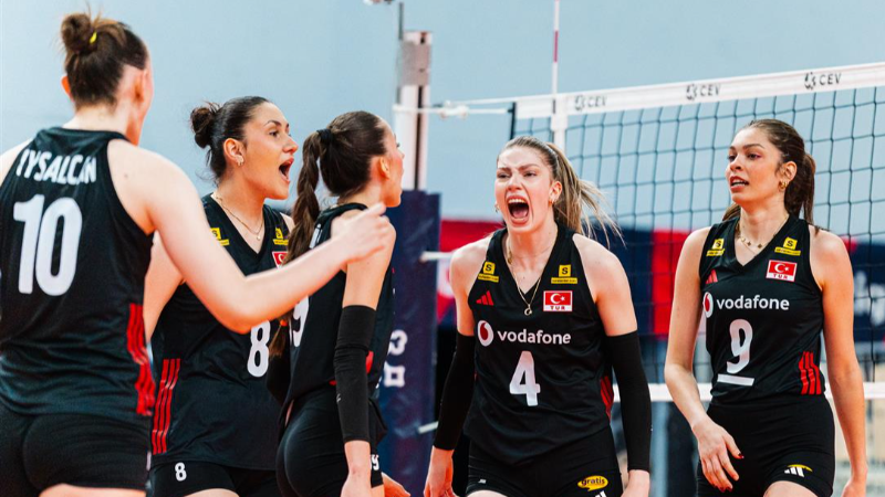 Filenin Genç Sultanları namağlup Avrupa finalinde