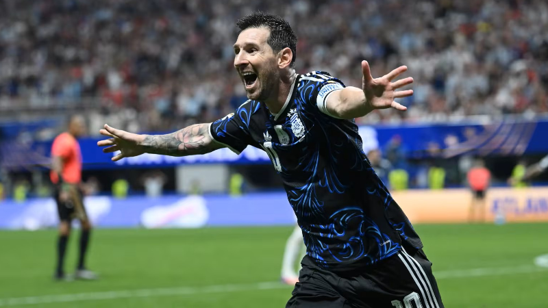 Arjantin’den müthiş geri dönüş! Messi, tıpkı Maradona gibi İngilizler’i yıktı!