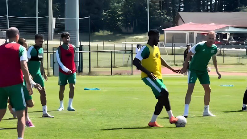 Iheanacho’ya takımdan “hoş geldin” sürprizi!