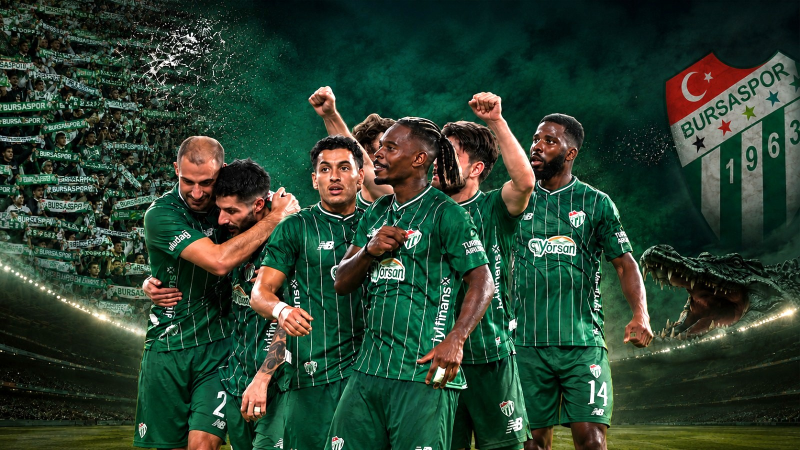 Haydi Bursaspor, birlikte coşalım, zafere koşalım!