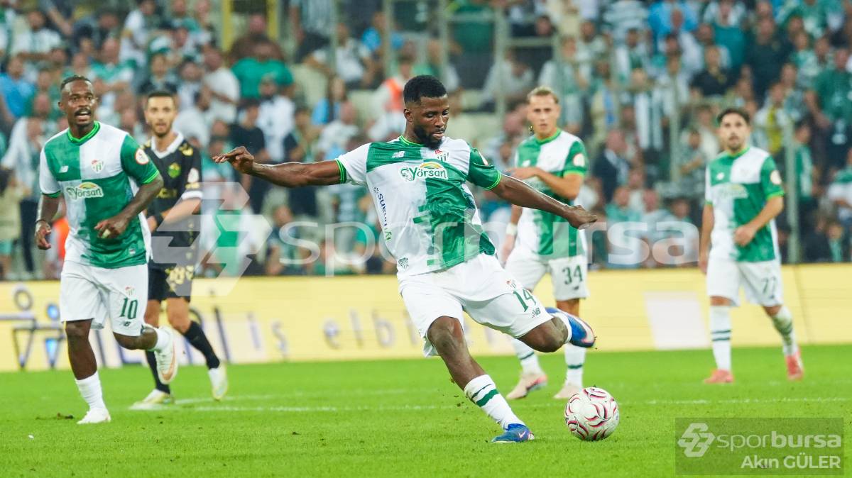 BURSASPOR - IĞDIR FK MAÇI FOTOĞRAFLARI