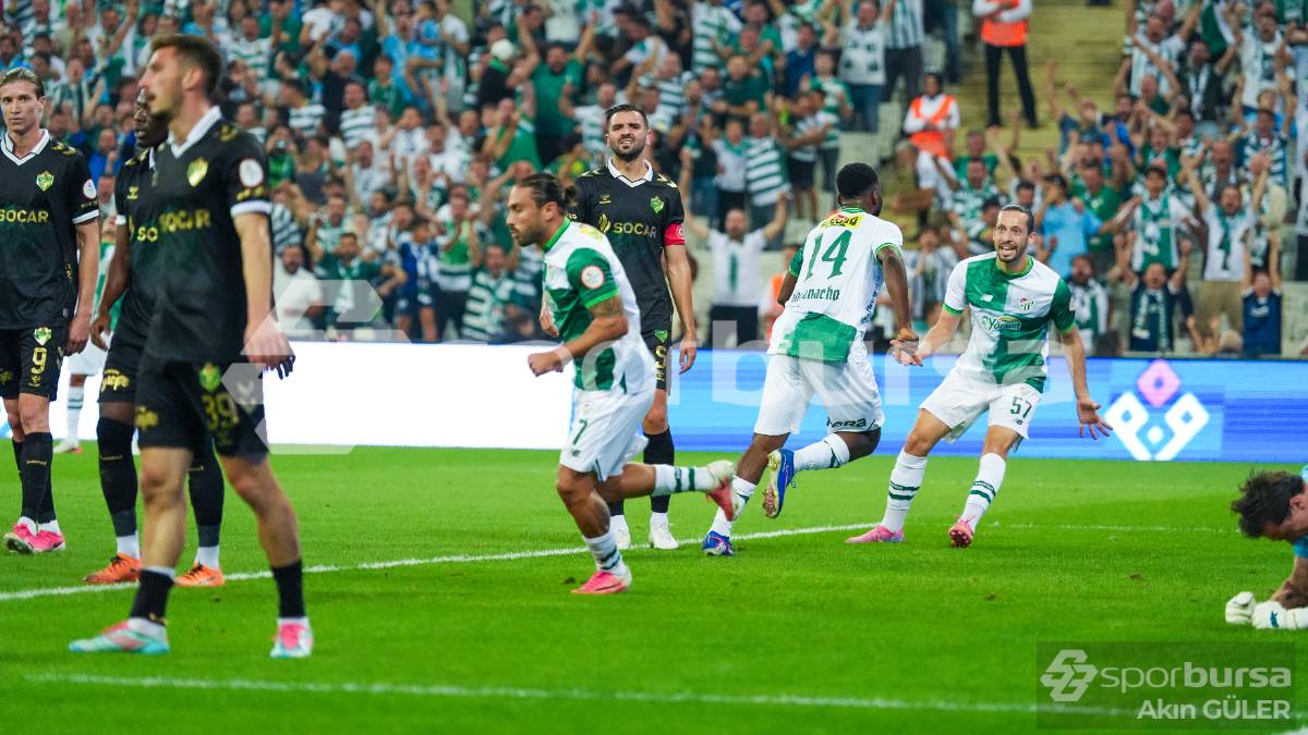 BURSASPOR - IĞDIR FK MAÇI FOTOĞRAFLARI