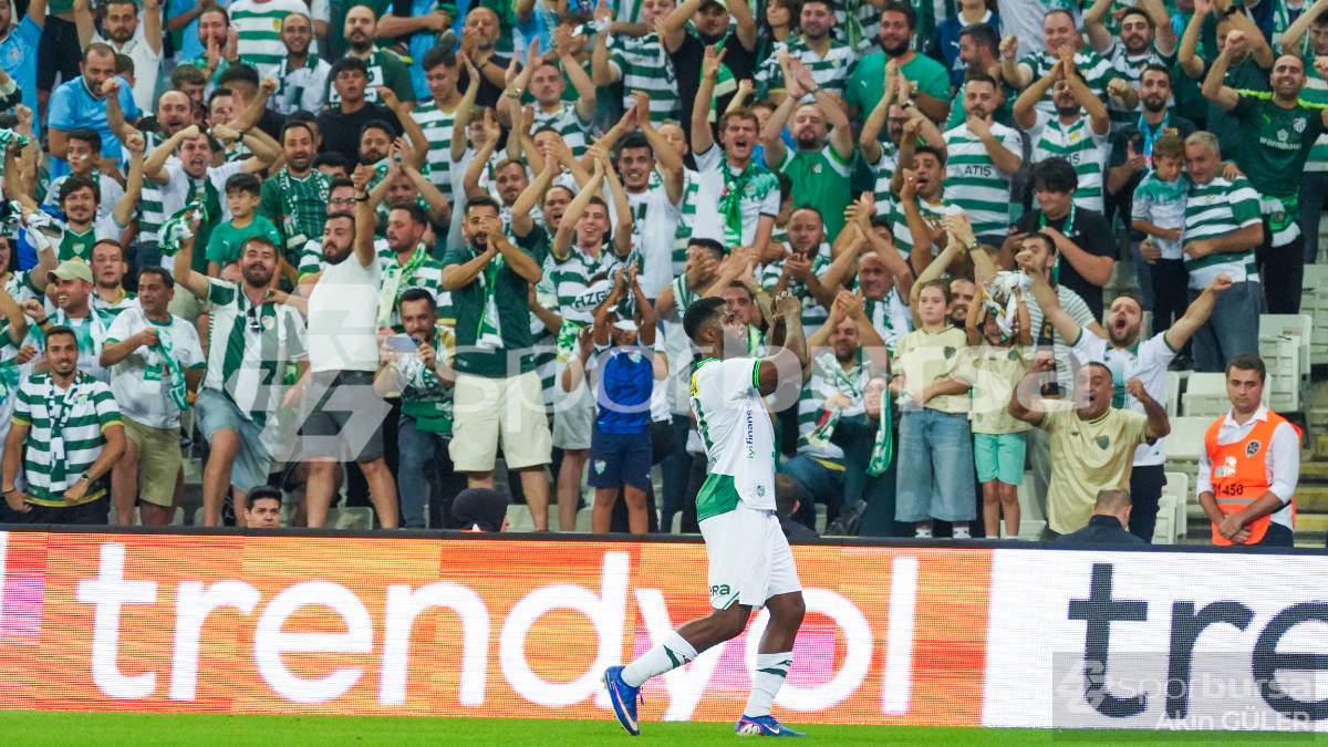 BURSASPOR - IĞDIR FK MAÇI FOTOĞRAFLARI