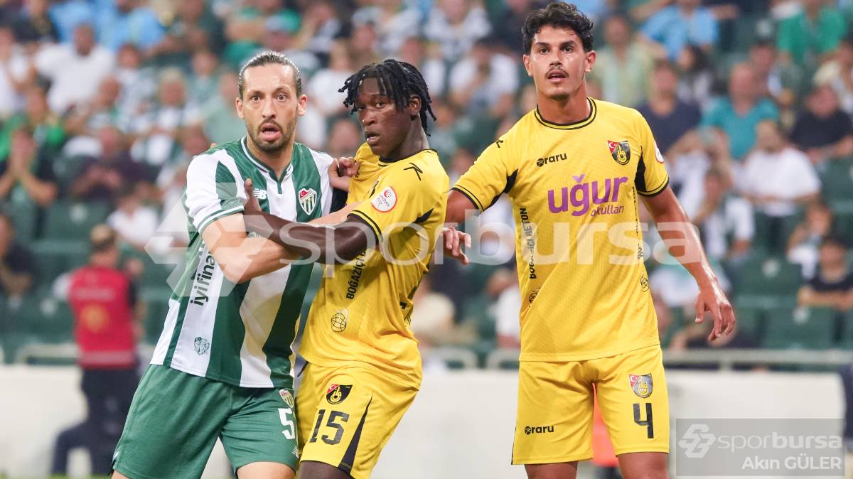 BURSASPOR - İSTANBULSPOR MAÇI FOTOĞRAFLARI
